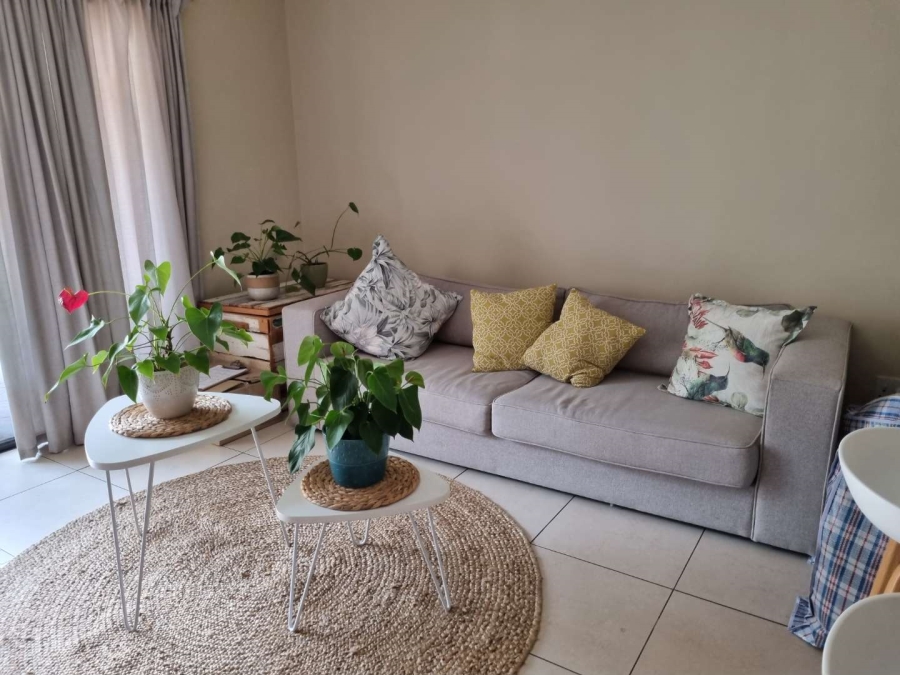 To Let 1 Bedroom Property for Rent in Mowbray Western Cape